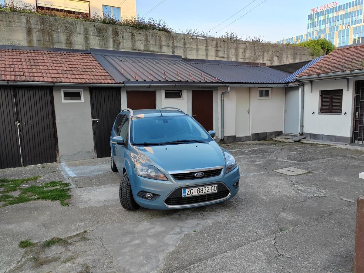 S15 Studio Apartment Free Parking Zagreb Ngoại thất bức ảnh